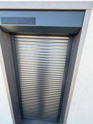 Mon Artisan Volets vous accompagne pour l'installation de volets roulants solaires en Ile-de-France